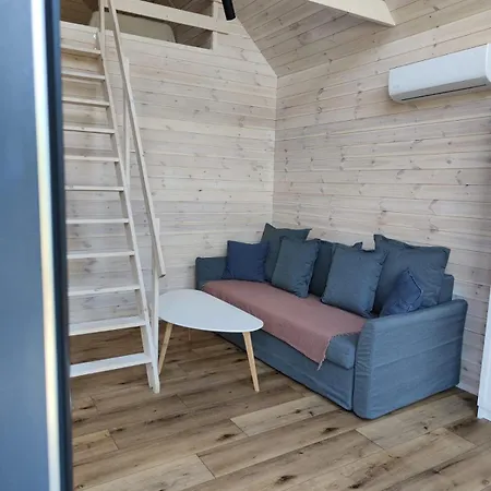 Morska Szyszka & Lesne بيت للعطل